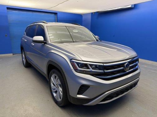 2022 Volkswagen Atlas 3.6L SE w/Technology