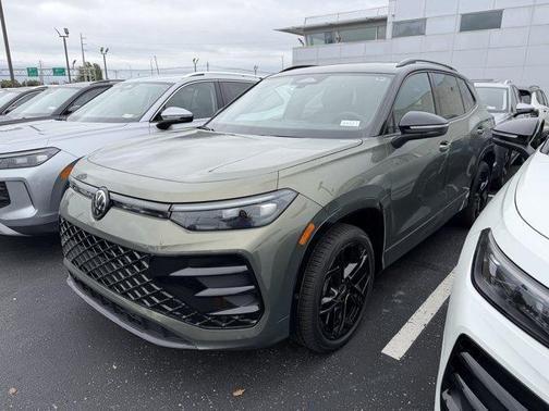 Avocado Green 2026 Volkswagen Tiguan 2.0T SE R-Line Black