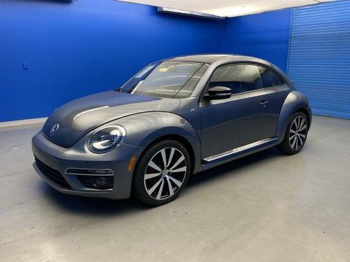 2014 Volkswagen Beetle 2.0T Turbo R-Line
