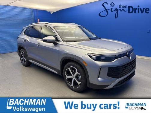 2025 Volkswagen Tiguan 2.0T SE