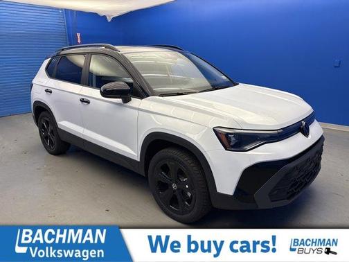 2026 Volkswagen Taos 1.5T SE Black