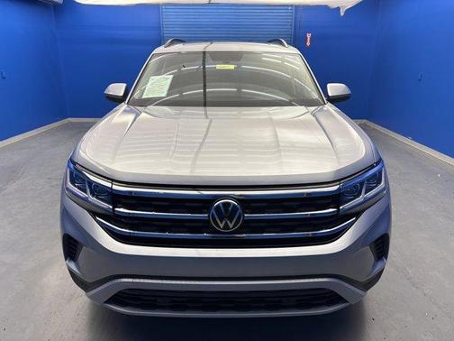 2023 Volkswagen Atlas 3.6L SE w/Technology