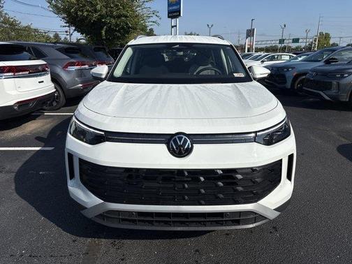 2025 Volkswagen Tiguan 2.0T S