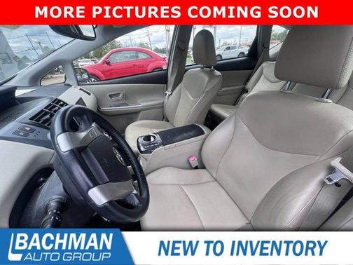 2013 Toyota Prius v Five