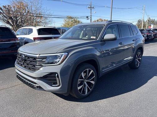 2026 Volkswagen Atlas 2.0T SEL Premium R-Line