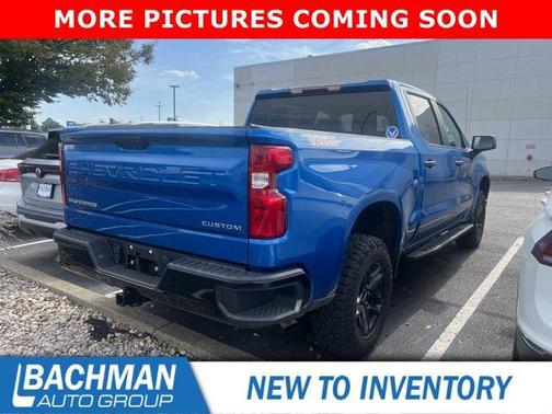 2022 Chevrolet Silverado 1500 Custom Trail Boss