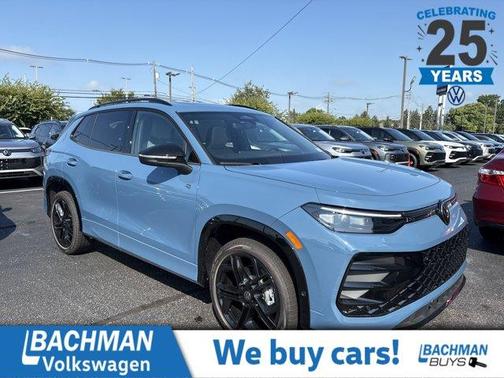 2025 Volkswagen Tiguan 2.0T SE R-Line Black