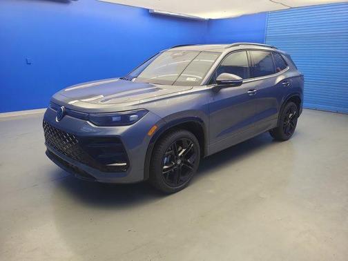 2025 Volkswagen Tiguan 2.0T SE R-Line Black