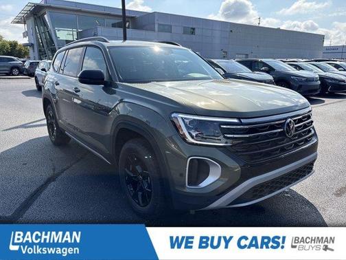 2025 Volkswagen Atlas 2.0T Peak Edition