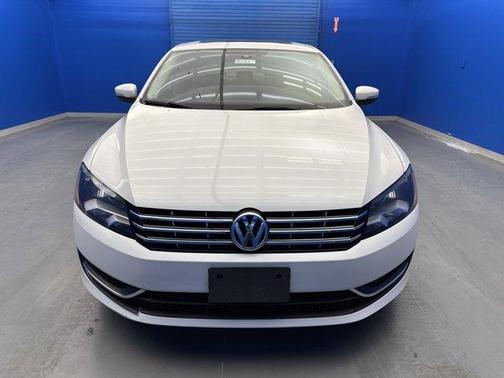 2015 Volkswagen Passat 2.0L TDI DSG SE w/Sunroof
