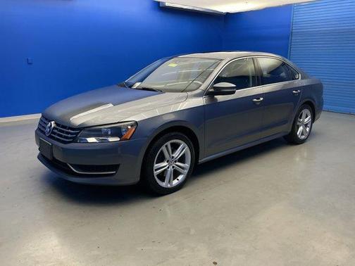 2014 Volkswagen Passat 2.0L TDI DSG SE w/Sunroof