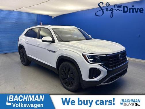 2026 Volkswagen Atlas Cross Sport 2.0T SE w/Technology