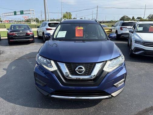 2017 Nissan Rogue SV