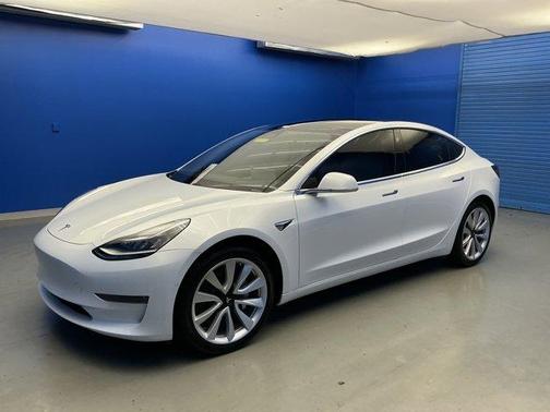 2019 Tesla Model 3 Standard Range