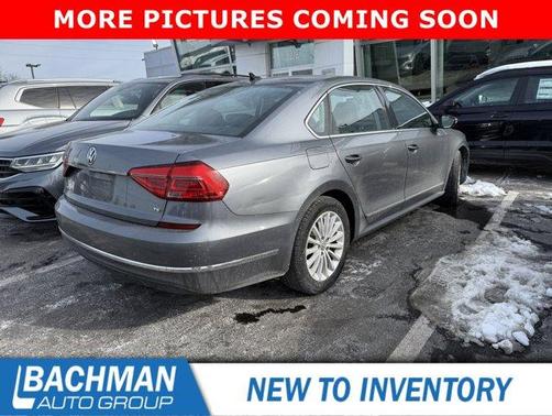 2016 Volkswagen Passat 1.8T SE
