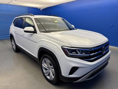 2022 Volkswagen Atlas 3.6L SE w/Technology