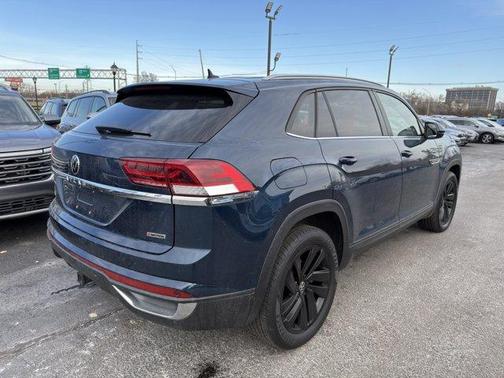 2022 Volkswagen Atlas Cross Sport 3.6L V6 SE w/Technology