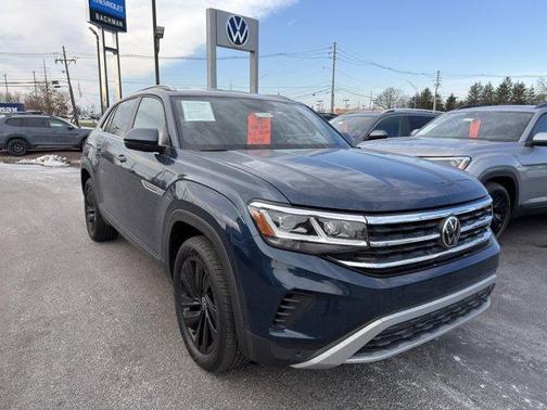 2022 Volkswagen Atlas Cross Sport 3.6L V6 SE w/Technology