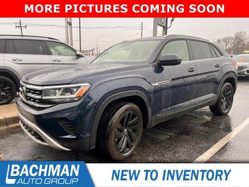 2022 Volkswagen Atlas Cross Sport 3.6L V6 SE w/Technology