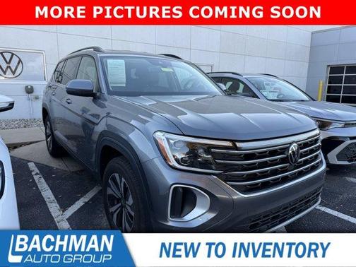 2024 Volkswagen Atlas 2.0T SE