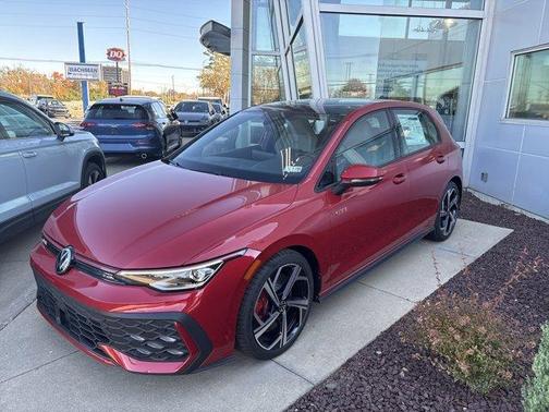 2025 Volkswagen Golf GTI 2.0T SE