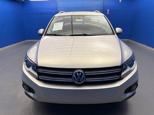 2012 Volkswagen Tiguan SE