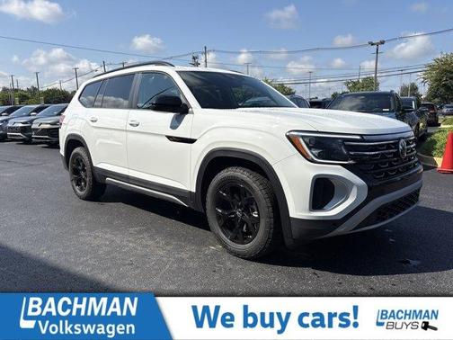 2025 Volkswagen Atlas 2.0T Peak Edition