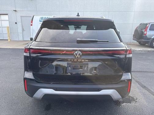 2025 Volkswagen Tiguan 2.0T S