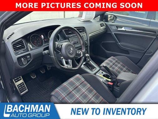 2017 Volkswagen Golf GTI Sport 4-Door