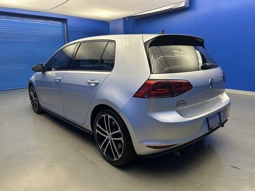 2017 Volkswagen Golf GTI Sport 4-Door