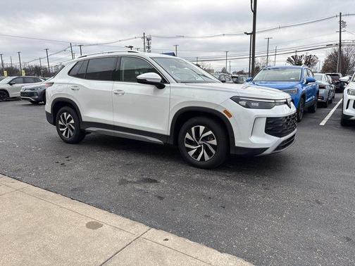Pure White 2026 Volkswagen Tiguan 2.0T S