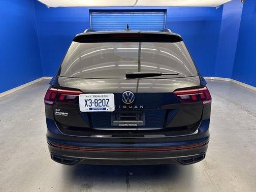 2024 Volkswagen Tiguan 2.0T SE R-Line Black
