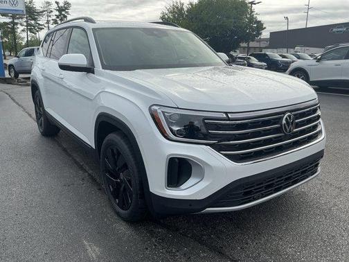 Opal White Pearl 2026 Volkswagen Atlas 2.0T SE W/TECHNOLOGY