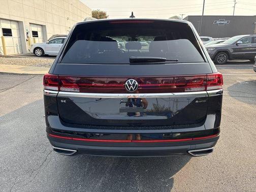 2026 Volkswagen Atlas 2.0T SE