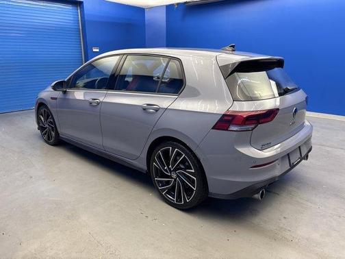2024 Volkswagen Golf GTI 2.0T Autobahn