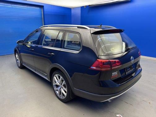 2017 Volkswagen Golf Alltrack TSI SEL