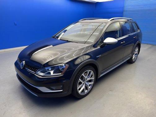 2017 Volkswagen Golf Alltrack TSI SEL