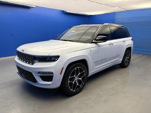2022 Jeep Grand Cherokee 4xe Summit