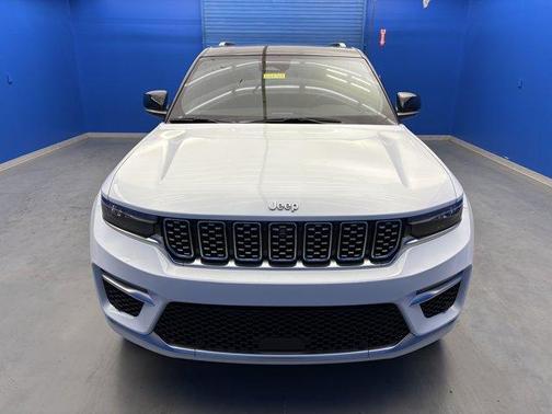 2022 Jeep Grand Cherokee 4xe Summit