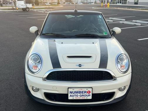 2011 MINI Cooper S Base