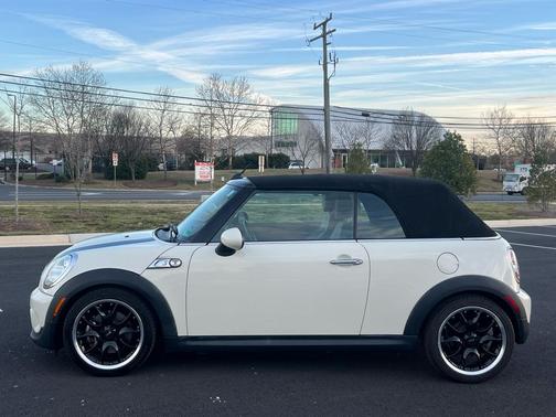 2011 MINI Cooper S Base