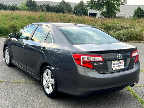 2012 Toyota Camry SE