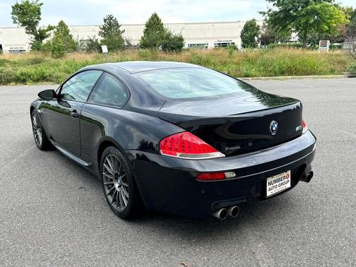 2006 BMW M6 Base