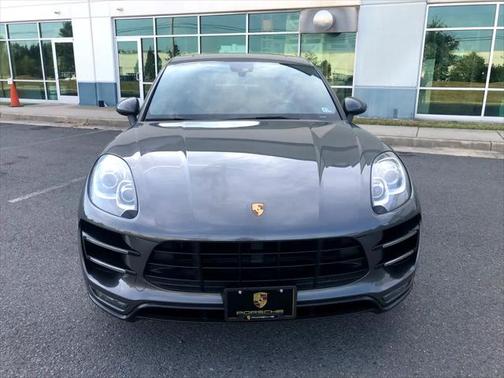 2015 Porsche Macan Turbo