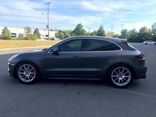 2015 Porsche Macan Turbo