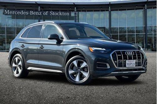 2022 Audi Q5 40 Premium Plus