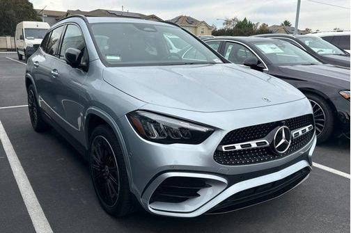 2025 Mercedes-Benz GLA 250 Base 4MATIC
