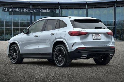 2025 Mercedes-Benz GLA 250 Base 4MATIC