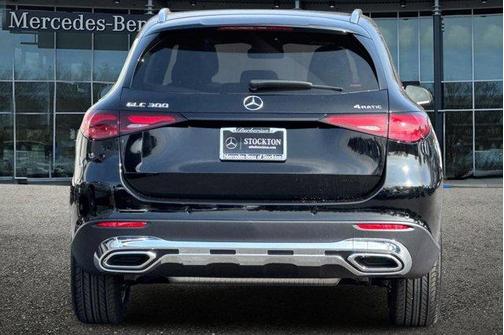2026 Mercedes-Benz GLC 300 Base 4MATIC