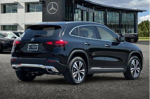 2025 Mercedes-Benz GLA 250 Base